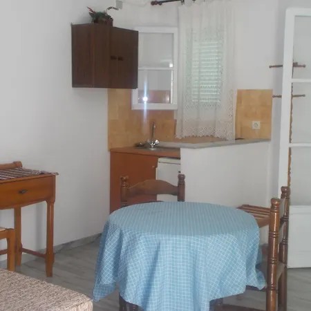 아파트호텔 Astoria Páros