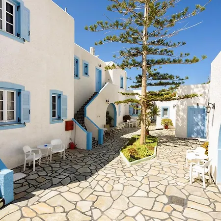 公寓式酒店 艾斯特里亚公寓酒店 Páros