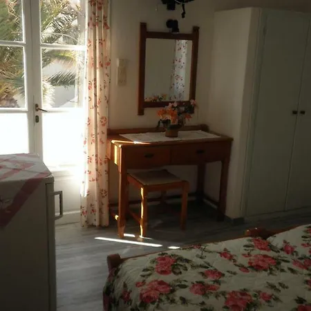 Apartmanhotel Astoria Párosz